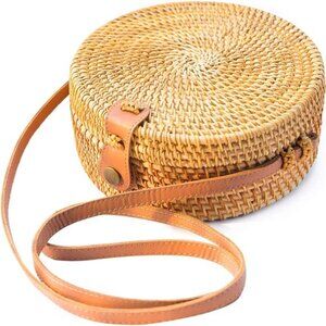 Round Straw Shoulder Bag